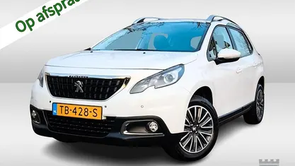 Wit Gebruikt 2018 Peugeot 2008 Active SUV | € 12.400 (Eerlijke prijs)