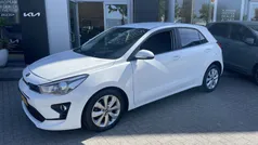 Wit Gebruikt 2021 Kia Rio Hatchback | € 15.945 (Eerlijke prijs)