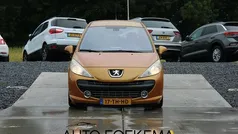 Oranje Gebruikt 2006 Peugeot 207 Hatchback | € 1.950 (Eerlijke prijs)