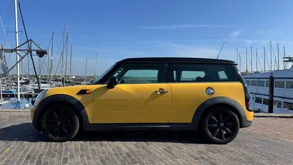 Geel Gebruikt 2010 Mini Cooper Clubman Business Stationwagen | € 6.250 (Eerlijke prijs)
