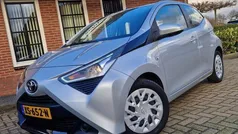Gebruikt 2019 Toyota Aygo X-play Hatchback | € 8.490 (Eerlijke prijs)