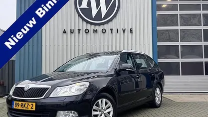 Occasion 2011 Skoda Octavia Elegance Stationwagen | € 5.999 (Eerlijke prijs)