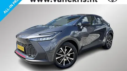 Grijs Occasion 2024 Toyota C-HR SUV | € 34.799 (Goede deal)