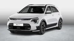 Gebruikt 2024 Kia e-Niro Advance SUV | € 41.890 (Eerlijke prijs)