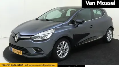 Grijs Occasion 2018 Renault Clio IV Intens Hatchback | € 12.935 (Eerlijke prijs)