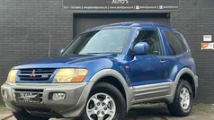 Blauw Gebruikt 2002 Mitsubishi Pajero SUV | € 3.450 (Eerlijke prijs)
