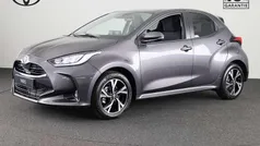 Gebruikt 2025 Toyota Yaris Hybrid Hatchback | € 29.445 (Eerlijke prijs)