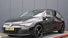 Gebruikt 2021 VW Golf VIII Hatchback | € 21.950 (Eerlijke prijs)