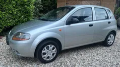Grijs Gebruikt 2002 Chevrolet Kalos Hatchback | € 1.190 (Eerlijke prijs)