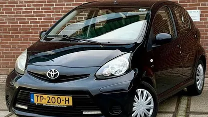 Occasion Toyota Aygo 68 PK (50 kW) 2012 Zwart Hatchback