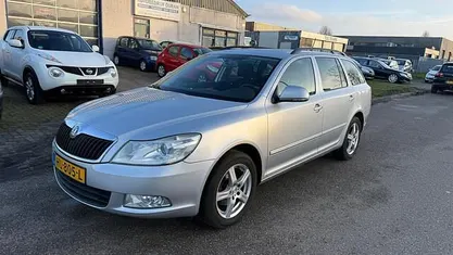 Gebruikt 2011 Skoda Octavia Ambition Stationwagen | € 3.750 (Goede deal)