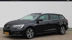 Zwart Gebruikt 2021 Renault Mégane GrandTour Intens Stationwagen | € 19.950 (Eerlijke prijs)