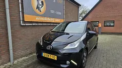 Gebruikt 2014 Toyota Aygo X-clusiv Hatchback | € 6.995 (Eerlijke prijs)
