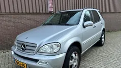 Grijs Gebruikt 2003 Mercedes 350 SUV | € 3.888 (Eerlijke prijs)
