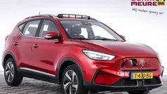 Rood Gebruikt 2023 MG ZS Luxury SUV | € 22.900 (Goede deal)
