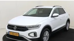 Gebruikt 2022 VW T-Roc Pro SUV | € 23.750 (Eerlijke prijs)