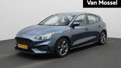 Blauw Gebruikt 2020 Ford Focus Business Edition Hatchback | € 16.945 (Eerlijke prijs)