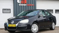 Zwart Gebruikt 2008 VW Jetta Trendline Sedan | € 4.949 (Eerlijke prijs)