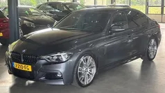 Gebruikt 2018 BMW 330e Executive Sedan | € 23.990 (Eerlijke prijs)