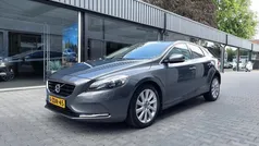 Grijs Gebruikt 2013 Volvo V40 Summum Stationwagen | € 12.999 (Eerlijke prijs)