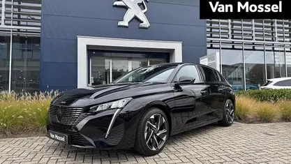 Zwart Nieuw 2025 Peugeot 308 Allure Hatchback | € 37.940 (Eerlijke prijs)