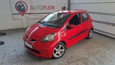 Rood Gebruikt 2008 Toyota Aygo Sport Hatchback | € 4.250 (Eerlijke prijs)