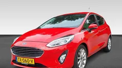 Rood Gebruikt 2018 Ford Fiesta Titanium Hatchback | € 9.930 (Goede deal)