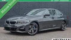 Grijs Gebruikt 2021 BMW 330 Executive Sedan | € 32.495 (Eerlijke prijs)