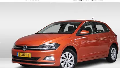 Occasion VW Polo Comfortline 2021 Oranje Hatchback