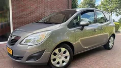Bruin Gebruikt 2010 Opel Meriva Edition MPV | € 3.999 (Super prijs)