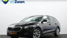 Zwart Gebruikt 2021 Skoda Octavia Stationwagen | € 15.950 (Goede deal)