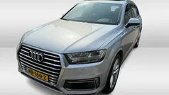 Grijs, metallic lak Gebruikt 2016 Audi Q7 Sport SUV | € 32.950 (Goede deal)