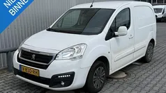 Wit Gebruikt 2018 Peugeot Partner Premium MPV | € 6.750 (Goede deal)