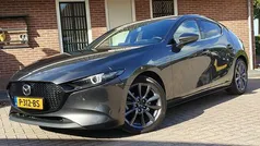 Gebruikt 2021 Mazda 3 Sportive Hatchback | € 19.940 (Eerlijke prijs)