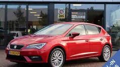 Rood Gebruikt 2020 Seat Leon Beats Hatchback | € 17.450 (Super prijs)