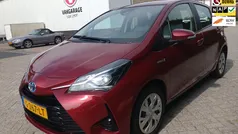 Gebruikt 2019 Toyota Yaris Hybrid Active Hatchback | € 15.700 (Goede deal)