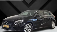 Zwart Gebruikt 2017 Mercedes A160 Ambition Hatchback | € 17.945 (Eerlijke prijs)