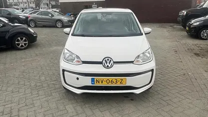 Occasion 2017 VW up! Move Hatchback | € 6.450 (Eerlijke prijs)