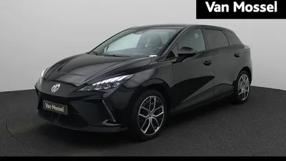 Zwart Gebruikt 2023 MG MG4 EV Luxury Hatchback | € 23.400 (Eerlijke prijs)