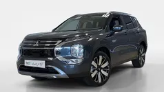 Gebruikt 2025 Mitsubishi Outlander P-HEV Edition SUV | € 52.395 (Eerlijke prijs)