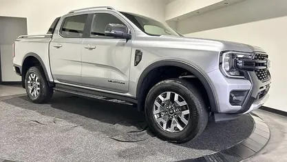 Zwart Nieuw 2025 Ford Ranger Wildtrack Pickup | € 49.950 (Goede deal)