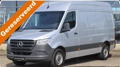 Grijs Gebruikt 2023 Mercedes Sprinter Van | € 36.945 (Eerlijke prijs)