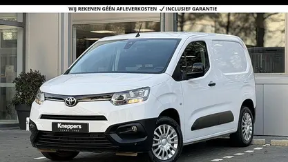 Occasion 2024 Toyota Proace City City MPV | € 18.900 (Eerlijke prijs)