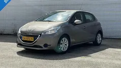 Grijs Gebruikt 2012 Peugeot 208 Active Hatchback | € 5.750 (Eerlijke prijs)