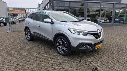 Grijs Occasion 2018 Renault Kadjar Bose Edition SUV | € 14.950 (Eerlijke prijs)