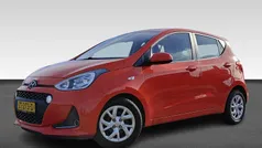 Rood Gebruikt 2019 Hyundai i10 Comfort Hatchback | € 8.930 (Eerlijke prijs)