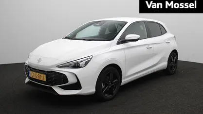 Wit Gebruikt 2024 MG MG3 Luxury Hatchback | € 21.995 (Eerlijke prijs)
