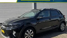 Zwart Gebruikt 2024 Kia Stonic SUV | € 24.235 (Eerlijke prijs)