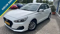 Wit Gebruikt 2019 Hyundai i30 Comfort Hatchback | € 8.950 (Eerlijke prijs)
