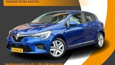 Gebruikt 2020 Renault Clio V Zen Hatchback | € 12.850 (Eerlijke prijs)